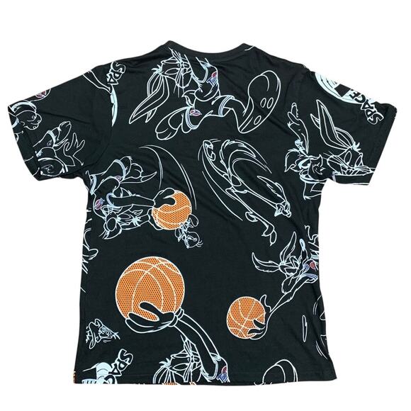 Space Jam Southpole Medium Looney Tunes Sylvester Taz Bugs Bunny Roadrunner GUC - Picture 2 of 12
